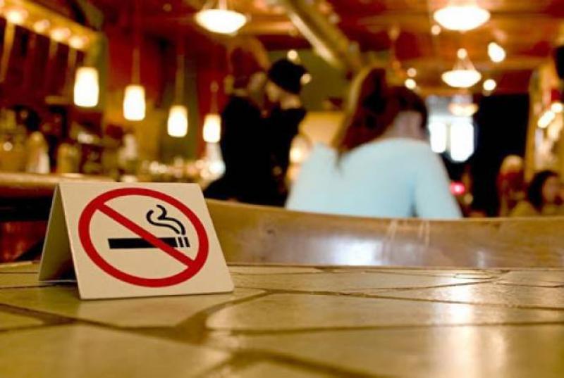 Հանրային սննդի օբյեկտներում ծխելու մասին արգելքը չի հանվելու․ ԱՆ-ն հերքում է տարածել