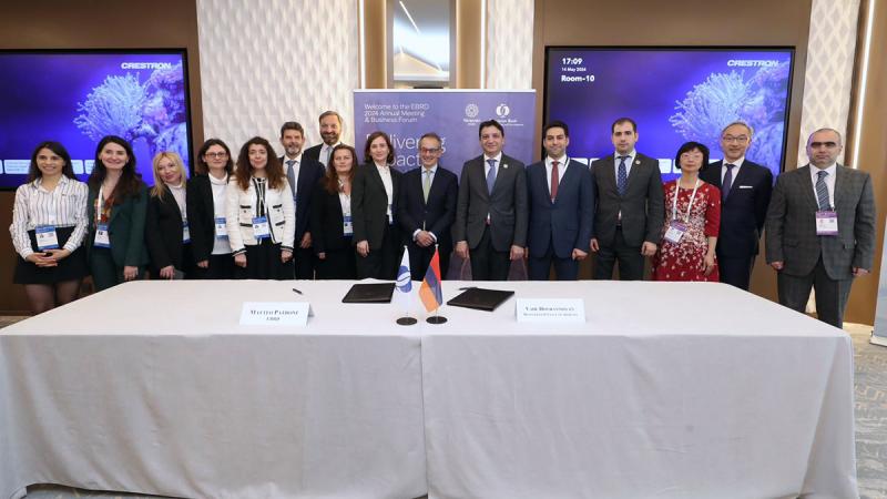 Հայաստանի Հանրապետության ու Վերակառուցման և զարգացման եվրոպական բանկի միջև ստորագրվել են «Սյունիքի մաքսային և լոգիստիկ կենտրոն» վարկային և դրամաշնորհային համաձայնագրերը