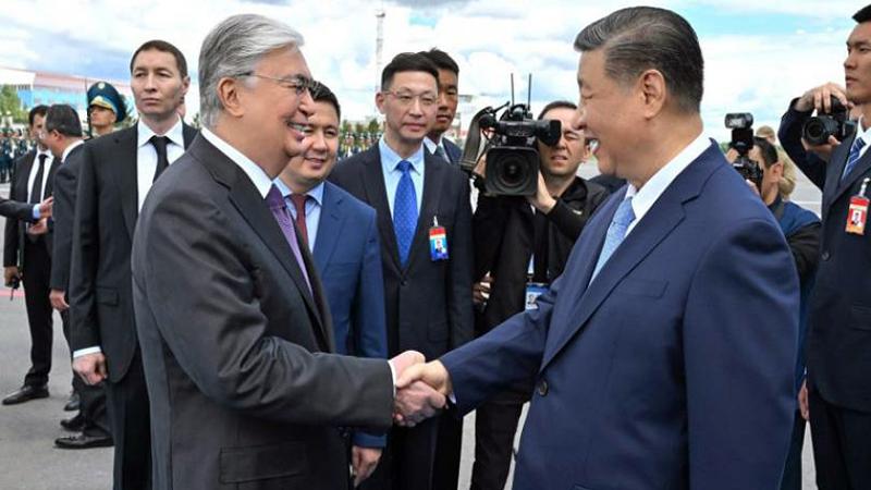 Չինաստանի նախագահը ժամանել է Ղազախստան