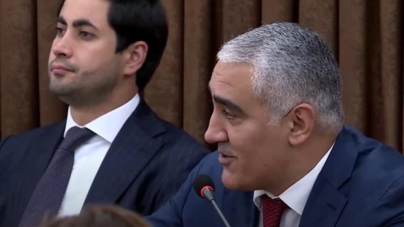 Նոր Նորք վարչական շրջանի ղեկավարը դադարեցնում է իր լիազորությունները