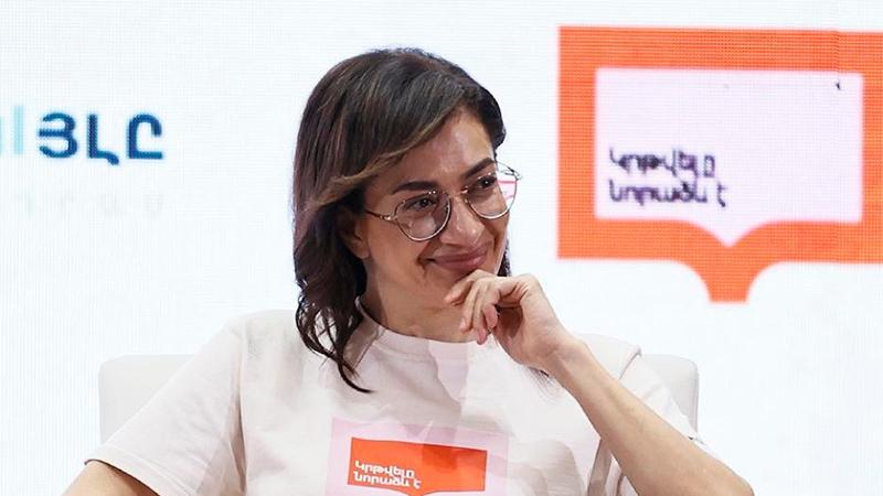 Կենտրոնացեք ձեր աշխանաքային պարտականությունները ավելի լավ կատարելու վրա․ Աննա Հակոբյան