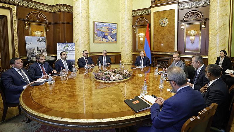 Վարչապետի գլխավորությամբ քննարկվել է Երևանում համաշխարհային առևտրի կենտրոնի կառուցման ծրագրի ընթացքը