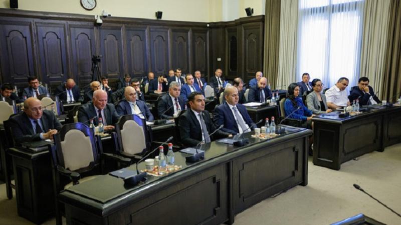 Կառավարության որոշմամբ Mercedes-Benz GLE 350 մակնիշի տրանսպորտային միջոցը կամրացվի Պետական գույքի կառավարման կոմիտեին