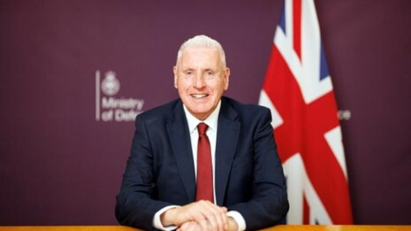 ՄԹ պաշտպանության հարցերով պետնախարարը Երևանում է՝ բացելու Հայաստանից առաջին մշտական Պաշտպանության բաժինը