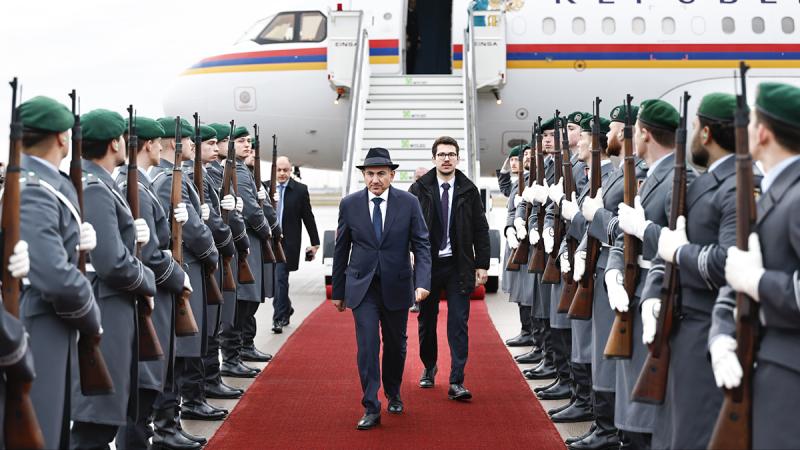 Վարչապետը պաշտոնական այցով ժամանել է ԳԴՀ