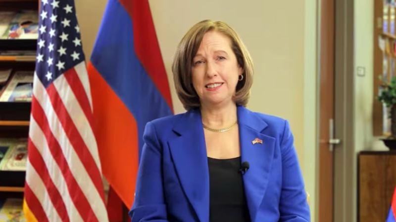 Թրամփը հետ է կանչում ԱՄՆ դիվանագետներին շուրջ 30 երկրից, այդ թվում՝ Հայաստանից. AP