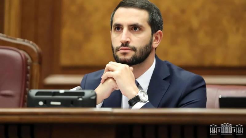 Եթե Կտրիճ Ներսիսյանը չապաշխարի,  ոչ թե  պետք է ուղարկել պատվավոր հանգստի, այլ բանադրել` որպես դավաճան անառակի․ Ռուբեն Ռուբինյան