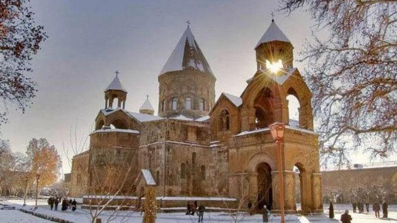 Սահմանադրության ոտնահարում․ Մայր աթոռը՝ Փաշինյանի և 10 եպիսկոպոսների հայտարարության մասին