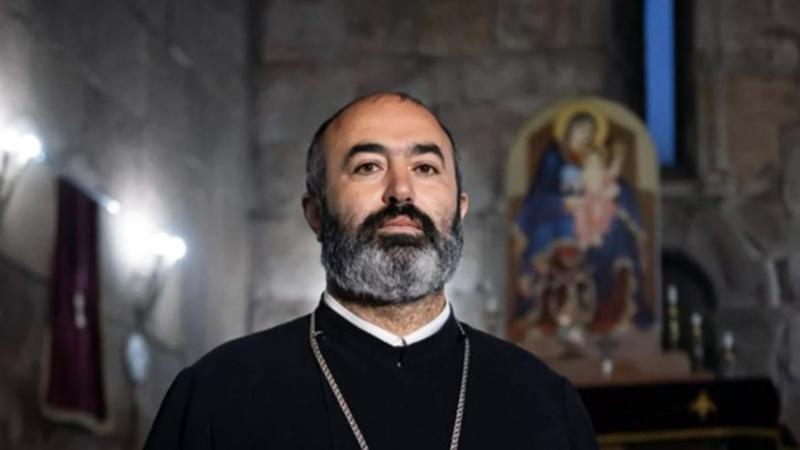 Քահանաների հեռախոսները չեն վերադարձվել․ տեր Վրթանեսը՝ անձնական իրերի առգրավումների մասին