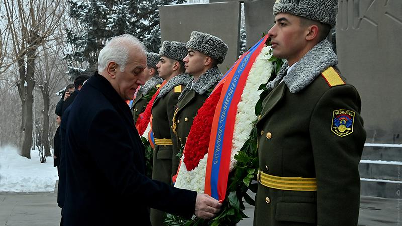 Նախագահ Վահագն Խաչատուրյանն այցելել է «Եռաբլուր» զինվորական պանթեոն