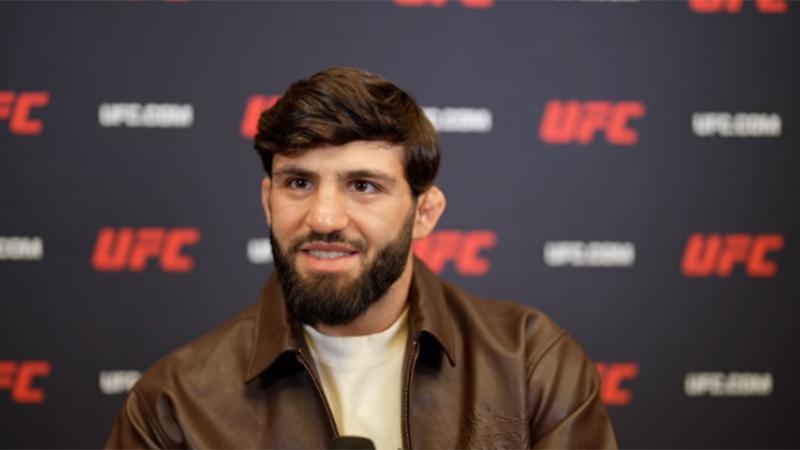 Ապրում էինք մեքենայում, տուն չունեինք. Արման Ծառուկյանը պատմել է մանկության դժվարին տարիների մասին