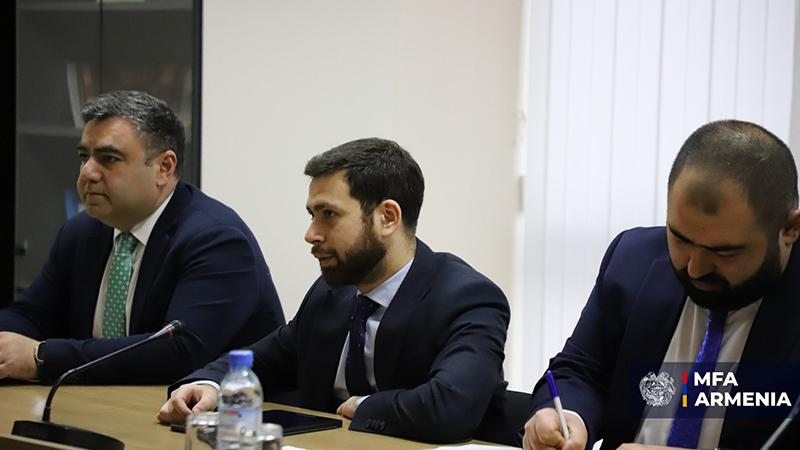 Վահան Կոստանյանն ընդունել է ԱՄՆ Ներկայացուցիչների պալատի արտաքին հարաբերությունների հանձնաժողովի աշխատակազմի երկկուսակցական պատվիրակությանը