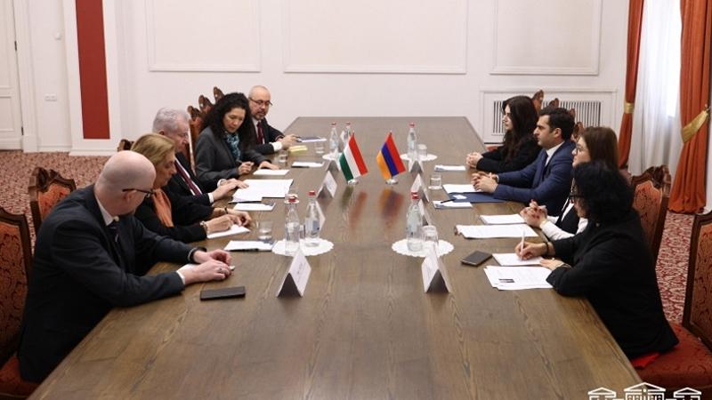 Խորհրդարանը հյուրընկալել է Հունգարիայի Ազգային ժողովի նախագահի տեղակալի գլխավորած պատվիրակությանը