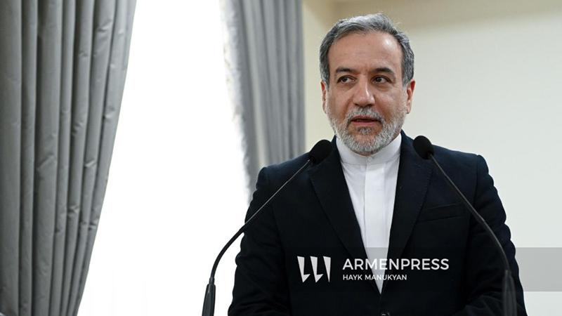 Արաղչին ԱՄՆ-ի հետ բանակցություններից առաջ հայտնել է, որ Իրանը հանձնառու է դիվանագիտությանը