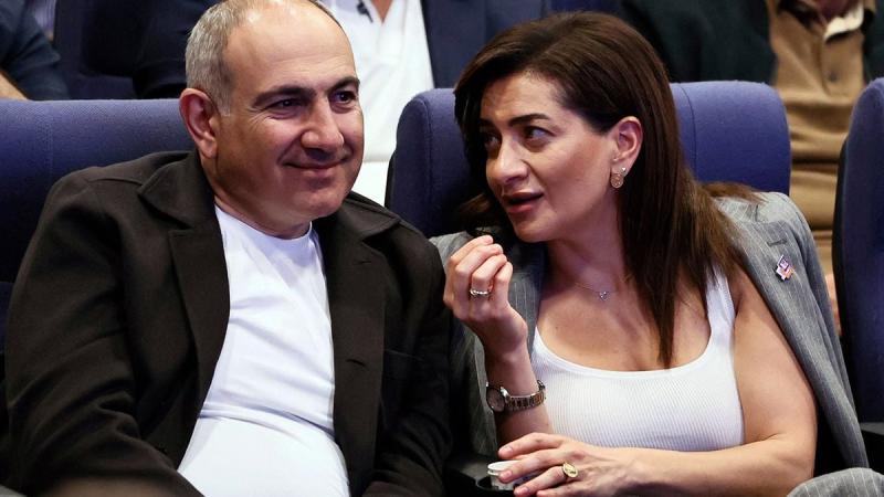 Իմ եւ վարչապետ Նիկոլ Փաշինյանի քաղաքացիական ամուսնությունն ավարտվել է. Աննա Հակոբյան