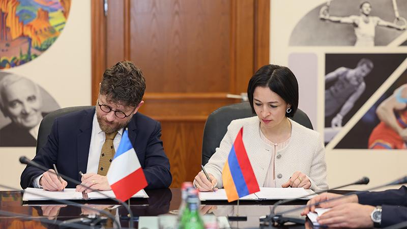 2027-2028 ուստարում «Ֆրանսերեն» առարկայի համար կներդրվեն նոր ծրագրերին համապատասխան դասագրքեր․ նոր համաձայնագիր