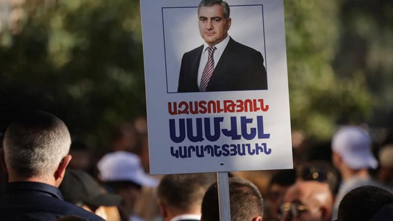 Յուրաքանչյուր անձին՝ 10 հզր դրամ․ ի պաշտպանություն Կարապետյանի հանրահավաքին մասնակցելու համար գումար են տվել