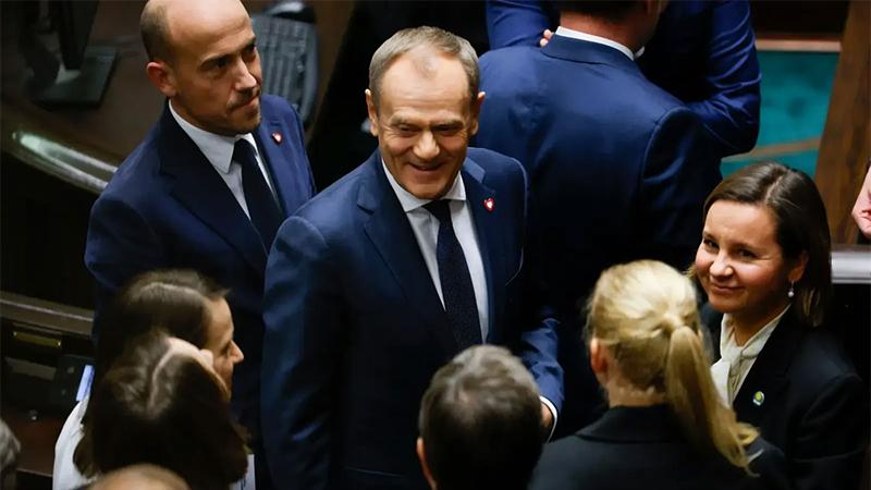 Տուսկը վերընտրվել է Լեհաստանի կառավարող կուսակցության ղեկավարի պաշտոնում