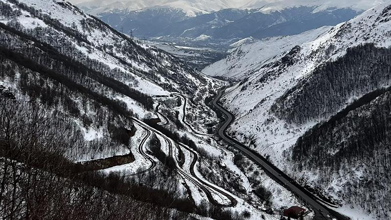 Մեկնարկել են Պուշկինյան լեռնանցք ավտոճանապարհի շուրջ 13.3 կմ հատվածի հիմնանորոգման աշխատանքները