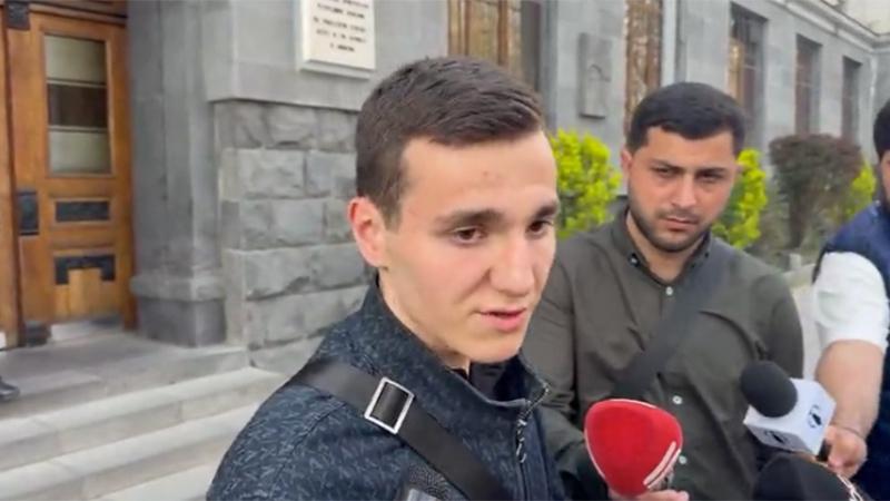 Հույս ունենք, որ Գլխավոր դատախազը կմեղմի մեր ընկերոջ պատժամիջոցը․ Դավիթ Մինասյանի դասընկեր