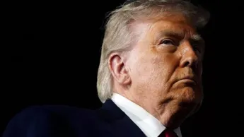 La «résolution inutile» du Sénat américain compliquera les négociations avec l'Iran, selon Trump.