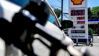 Trump has complained that the price of gasoline is not decreasing.