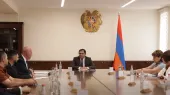 В административном комплексе Министерства обороны прошло первое заседание общественного совета при министре обороны.