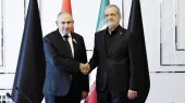 Les relations entre Téhéran et Erevan doivent être exemptes d'interventions extérieures et guidées par la volonté indépendante des deux pays, a déclaré Pezeshkian à Pashinyan.