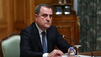 Bayramov sur le processus de délimitation et l'accord de paix