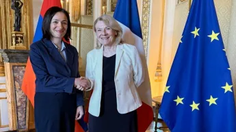 Janna Andreasian a rencontré la ministre de la Culture de France, Catherine Pégard.