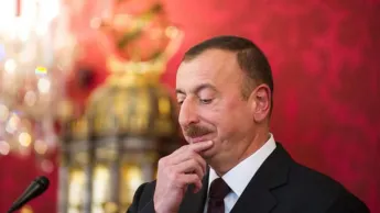 Алиев «доверие» потерял