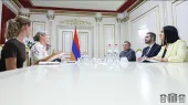 Председатель Национального собрания и посол Швеции подчеркнули необходимость углубления и развития двустороннего сотрудничества.