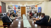 Жанна Андреасян приняла теннисисток, представляющих Армению, Элину Аванесян и Алину Чараеву.