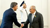 Премьер-министр принял генерального директора компании «Корпорация Америка аэропорты» Мартина Эрнекина.