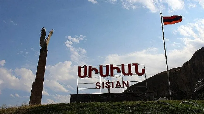 Սիսիան համայնքի «Մայիսի 28» զբոսայգում գտնվող 12-րդ հողամասը վերադարձվեց համայնքի տիրապետմանը